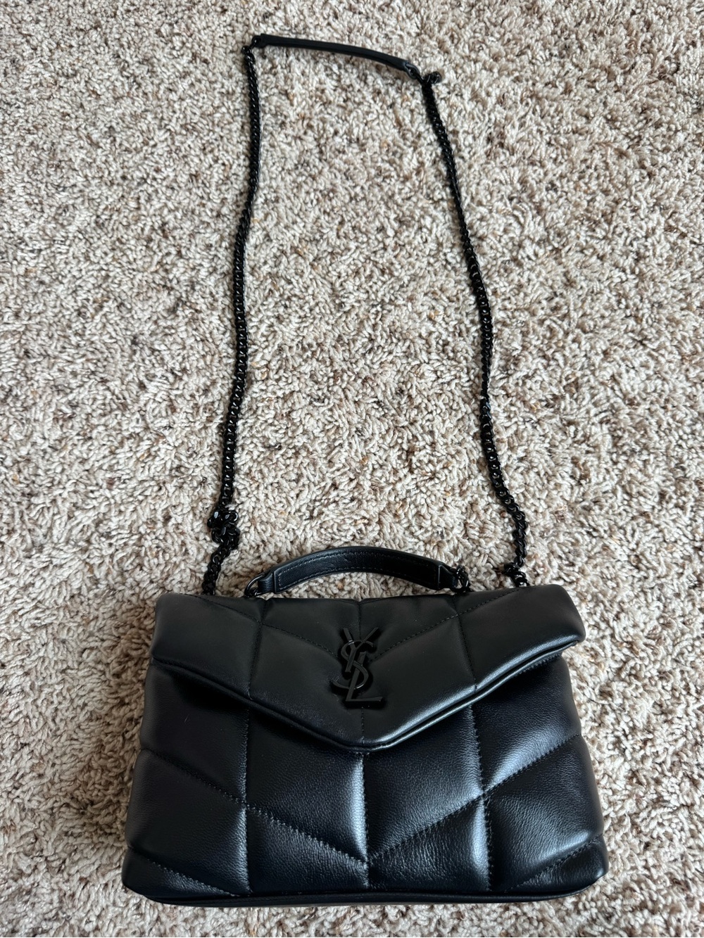 New toy puffer bag. Adjustable chain straps. - Picture 9 of 14